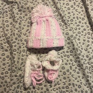 handmade baby hat and boots